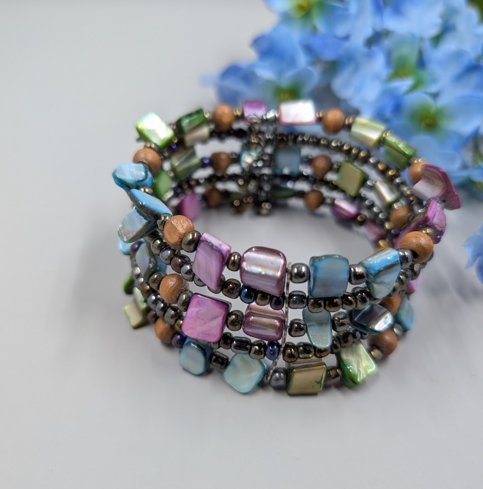 Gorgeous Genuine Dyed Abalone Shell And Mother Of Pearl Handmade Cuff Bracelet